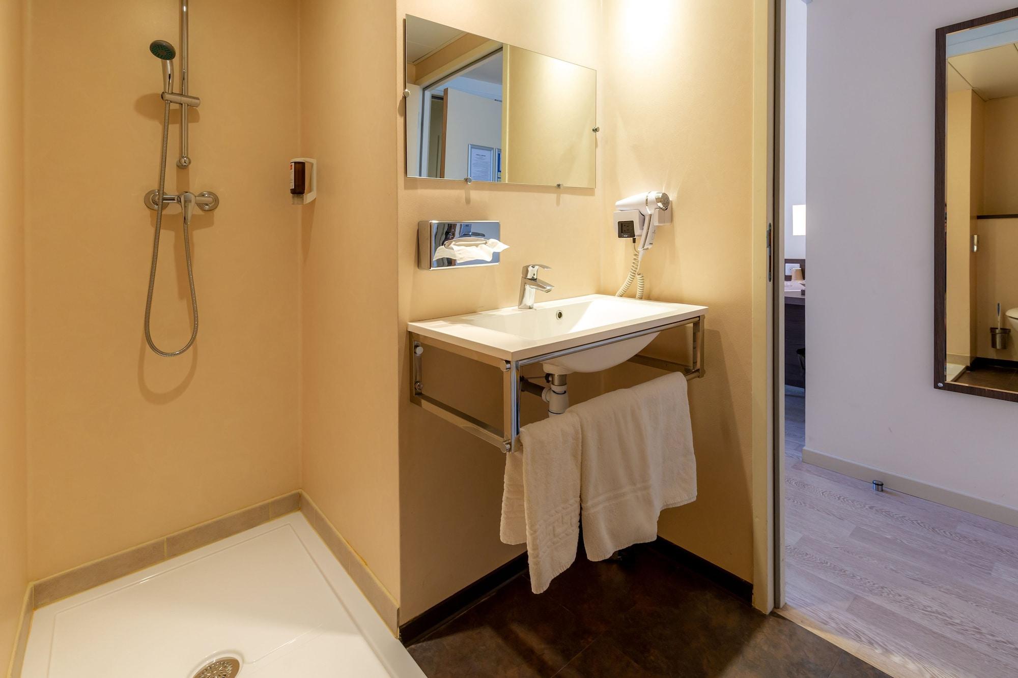 מרסיי Hotel Terminus Saint-Charles מראה חיצוני תמונה