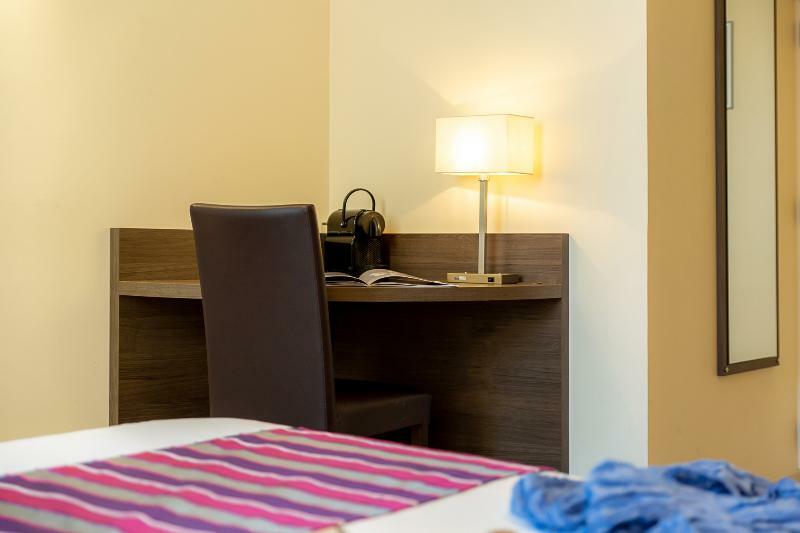 מרסיי Hotel Terminus Saint-Charles מראה חיצוני תמונה